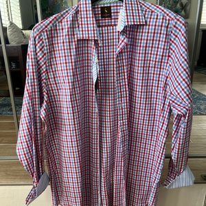 Men’s Button up shirt